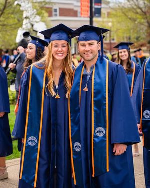 Image post by @hopecollege on Facebook