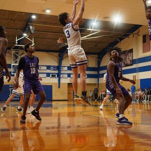 Image post by @austin_sports_rewind on Instagram