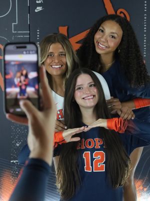 Image post by @hopevolleyball on Instagram