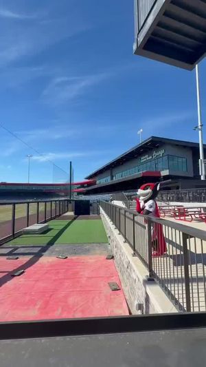 Video post by @FlyingSquirrelsBaseball on Facebook