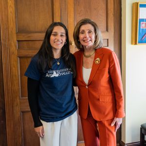 Image post by @SpeakerPelosi on Twitter