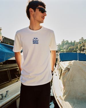 Image post by @redbullshop on Instagram