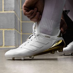 Image post by @soccerdotcom on Instagram
