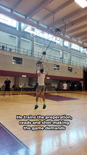 Image post by @hoopin_mitch on Instagram