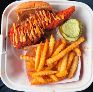 Image post by @daveshotchicken on Instagram