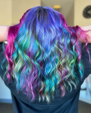 Image post by @pulpriothair on Instagram