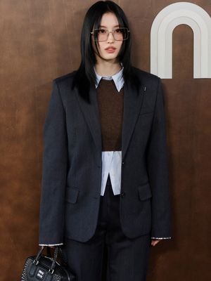 Image post by @ellemenhk on Instagram