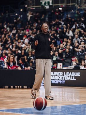 Image post by @hoopsbyhuncho on Instagram
