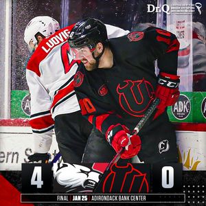 Image post by @UticaComets on Twitter