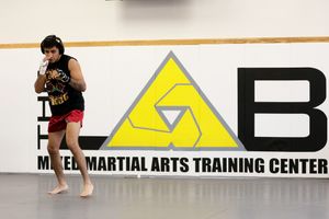 Image post by @fading_sun_photos on Instagram