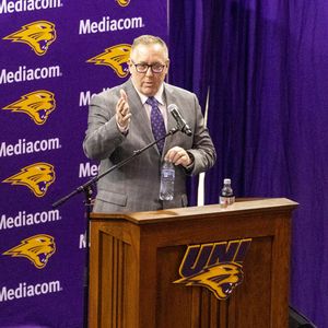 Image post by @uni_basketball on Instagram