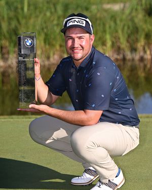 Image post by @pingtour on Instagram