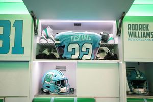 Image post by @greenwavefb on Instagram