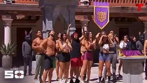 Video post by @telemundo on YouTube
