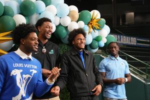 Image post by @greenwavefb on Instagram