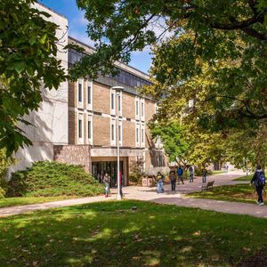 Image post by @westerniluniv on Instagram
