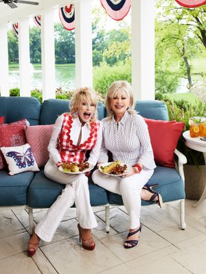 Image post by @dollyparton on Instagram