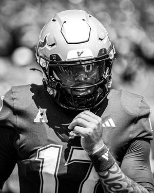 Image post by @usffootball on Instagram