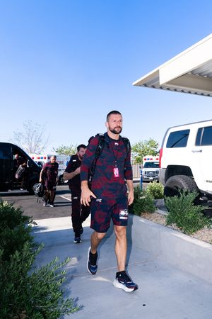 Image post by @ufc.japan on Instagram