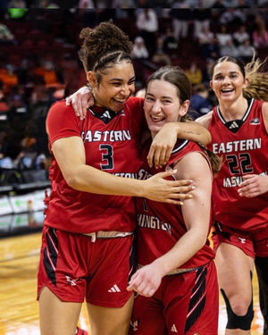 Image post by @ewuwbb on Instagram