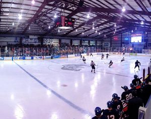 Image post by @utephockeyclub on Instagram