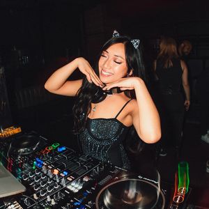 Image post by @djseduza on Instagram