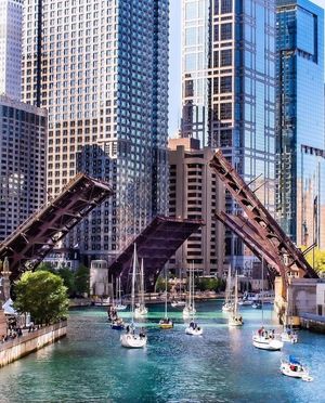 Image post by @chicago.explore on Instagram