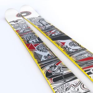 Image post by @j_skis on Instagram