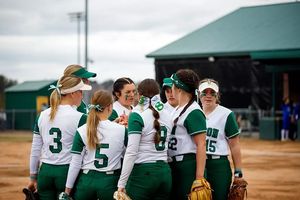 Image post by @hussonsoftball on Instagram