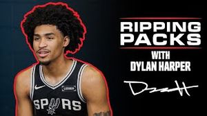 Video post by @Topps on YouTube