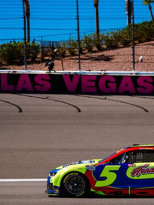 Image post by @teamhendrick on Instagram
