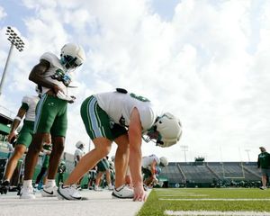 Image post by @greenwavefb on Instagram