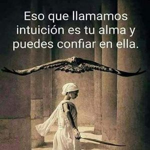 Image post by @redlatina on Facebook