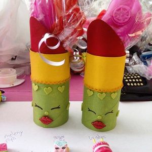 Image post by @moosetoys on Instagram