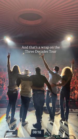 Video post by @gavindegraw on Instagram