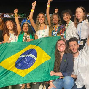 Image post by @girlupbrasil on Instagram
