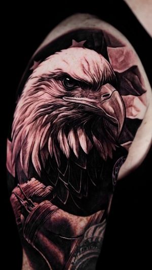 Video post by @skindesigntattoos on Instagram