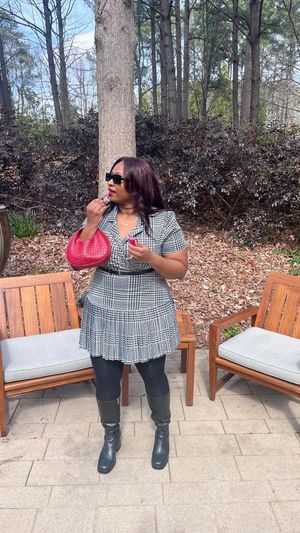 Video post by @akilahdriver on Facebook