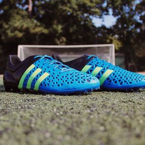 Image post by @soccerdotcom on Instagram