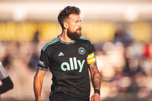 Image post by @Chas_Battery on Twitter