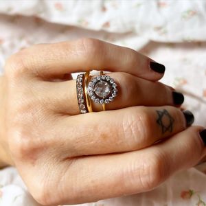 Image post by @norakoganjewelry on Instagram