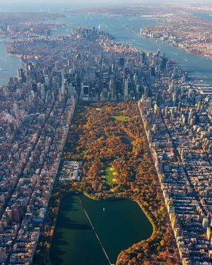 Image post by @empirestatebldg on Instagram