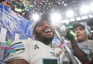 Image post by @GreenWaveFB on Twitter