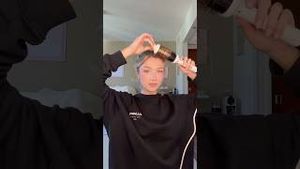 Video post by @charlotteelise on YouTube