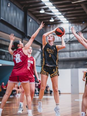 Image post by @basketballaus on Instagram