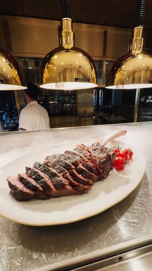 Video post by @niccossteak on Facebook