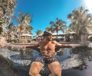 Image post by @johnnybananas on Instagram
