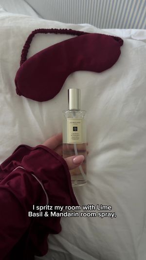 Video post by @jomalonelondon on TikTok