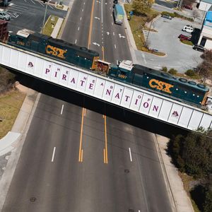 Image post by @ecuviews on Instagram