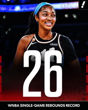 Video post by @yahoosports on TikTok